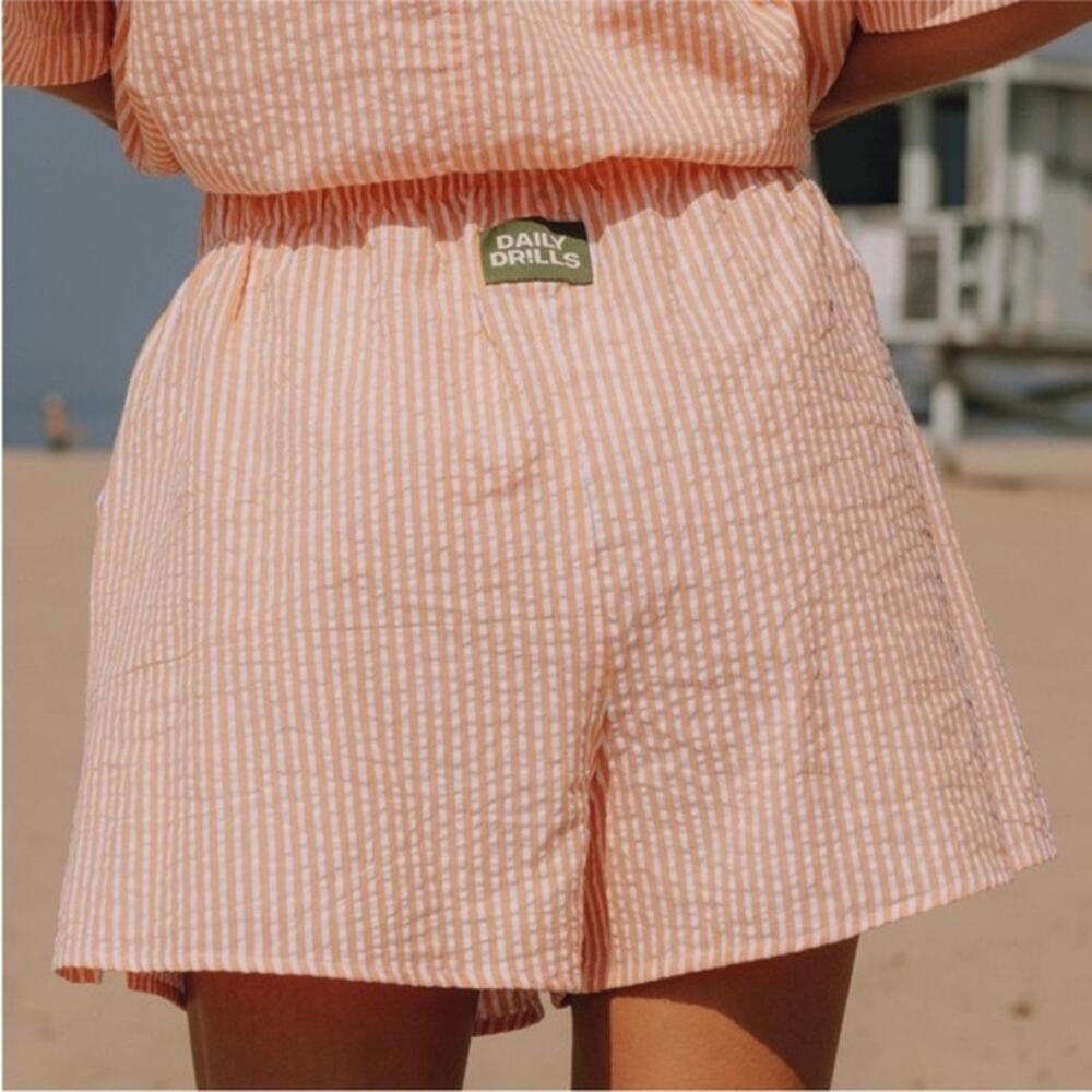 Daily Drills Seersucker Resort Shorts Mango Orange Stripe Size M/L